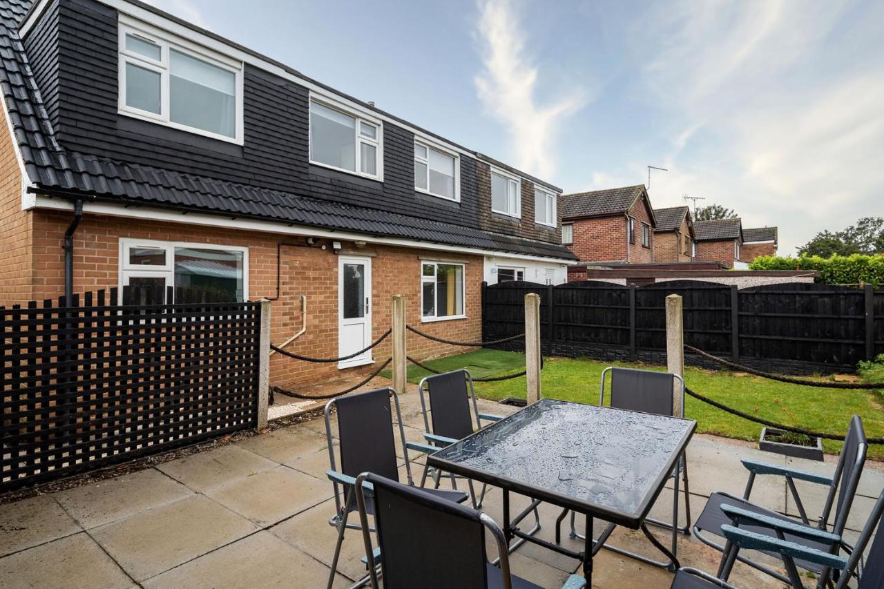 Spacious Modern In Sheffield Holiday home